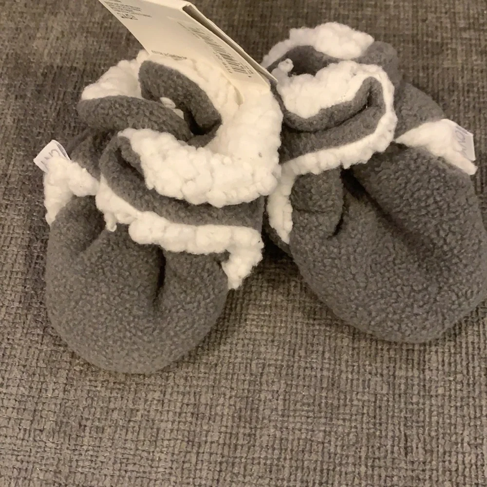 Infant Diaper Cover and Booties NWT